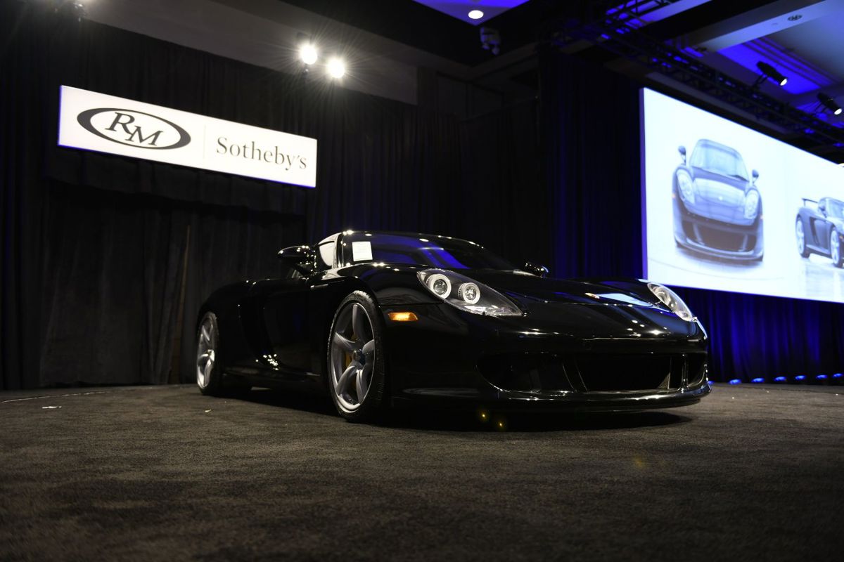 2005 Porsche Carrera GT offered at RM Sotheby’s Arizona live auction 2020